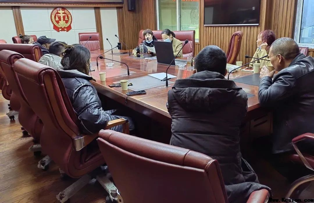 司法为民促和谐 “石榴籽”深夜解纠纷
